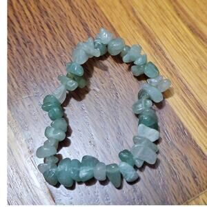 Beautiful Handmade Green Dongling Aventurine Quartz Chip Bracelet ~ Good Luck